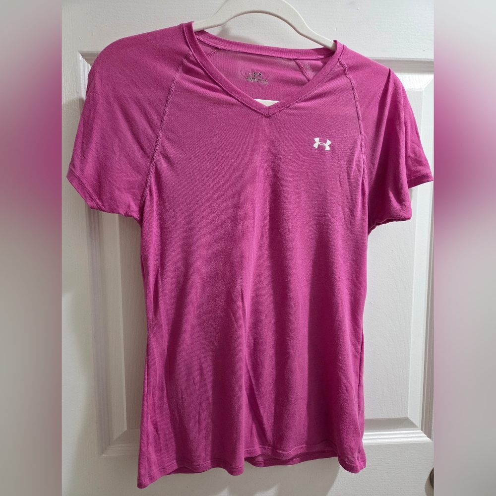 Under Armour V-Neck T-Shirt